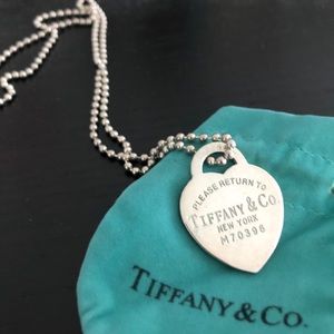 Tiffany & Co. Return to Tiffany heart Necklace